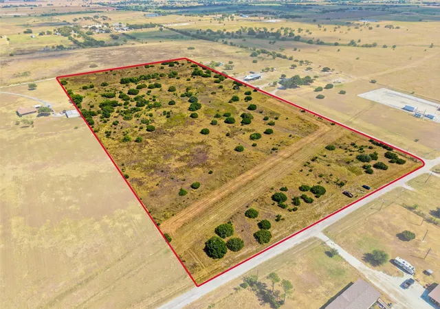 Photo 1 of Land for sale at 6940 Lonesome Rd, Godley, TX 76044 | MLS# 21287897 | Listing updated on 2026-09-11