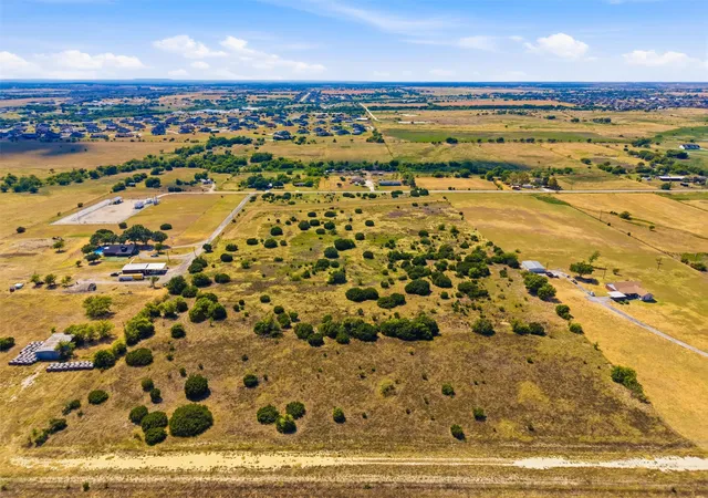 Photo 4 of Land for sale at 6940 Lonesome Rd, Godley, TX 76044 | MLS# 21287897 | Listing updated on 2026-09-11