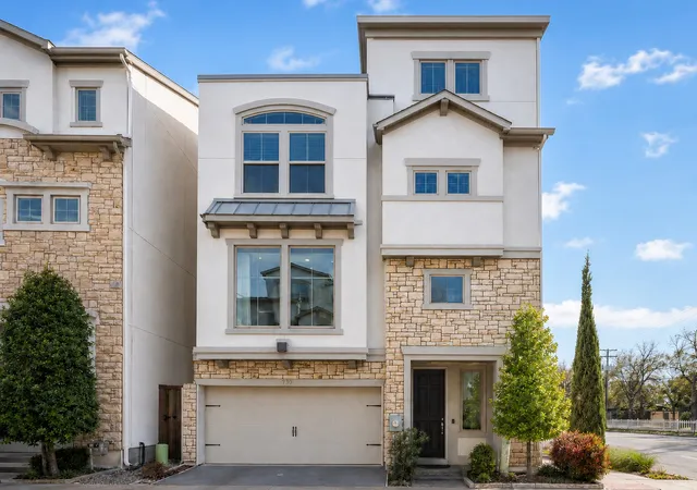 Photo 2 of Single family home for sale at 730 Spanish Oaks Pl, Dallas, TX 75204 | MLS# 21374918 | Listing updated on 2026-09-11