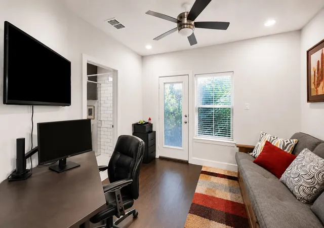 Photo 4 of Single family home for sale at 730 Spanish Oaks Pl, Dallas, TX 75204 | MLS# 21374918 | Listing updated on 2026-09-11