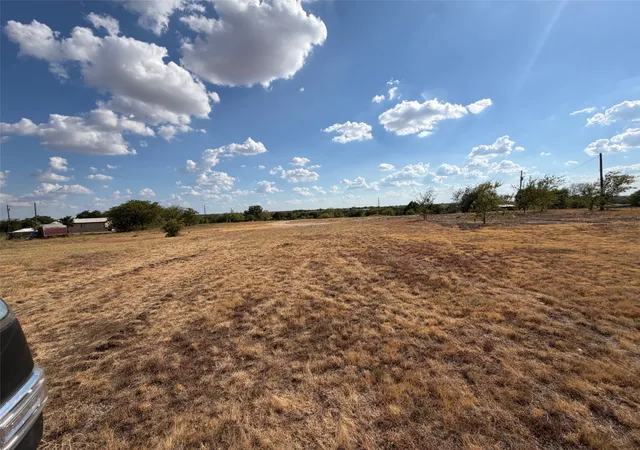 Photo 3 of Land for sale at 4708 Blackburn Ave, Joshua, TX 76058 | MLS# 21382629 | Listing updated on 2026-09-11