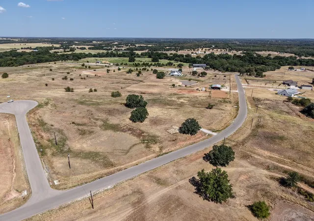 Photo 1 of Land for sale at 104 Foxtrot Ct, Alvord, TX 76225 | MLS# 21380744 | Listing updated on 2026-09-11