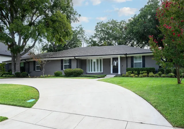 Photo 2 of Single family home for sale at 10748 Saint Lazare Dr, Dallas, TX 75229 | MLS# 21382872 | Listing updated on 2026-09-11