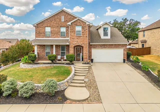 Photo 1 of Single family home for sale at 721 Saddle Ridge Trl, Weatherford, TX 76087 | MLS# 21377847 | Listing updated on 2026-09-14