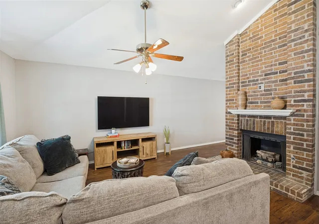 Photo 2 of Single family home for sale at 1730 Glencairn Ln, Lewisville, TX 75067 | MLS# 21382850 | Listing updated on 2026-09-11