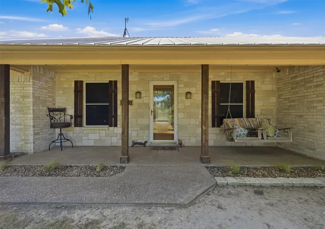 Photo 3 of Sale Pending at 5225 Old Brock Rd, Weatherford, TX 76087 | MLS# 21380558 | Listing updated on 2026-09-11