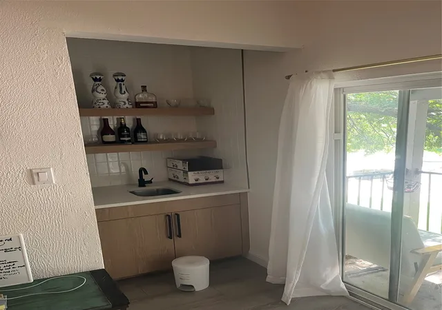 Photo 3 of Condo for sale at 6081 Milton St #241, Dallas, TX 75206 | MLS# 21382913 | Listing updated on 2026-09-11
