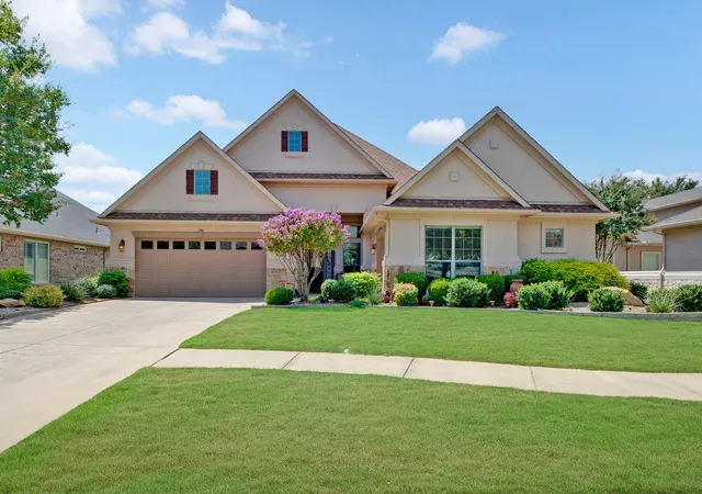 Photo 2 of Single family home for sale at 9941 Grandview Dr, Denton, TX 76207 | MLS# 21378311 | Listing updated on 2026-09-11