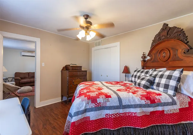 Photo 4 of Single family home for sale at 525 S Vassar St, Stamford, TX 79553 | MLS# 21374054 | Listing updated on 2026-10-05