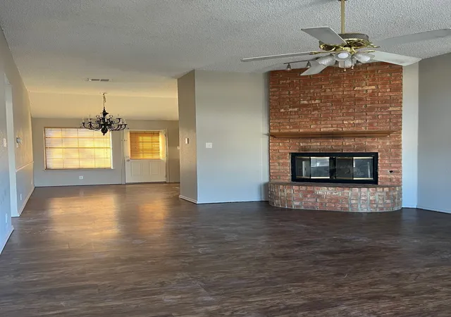 Photo 2 of Single family home for sale at 1109 Brittany Dr, Denton, TX 76209 | MLS# 21382529 | Listing updated on 2026-09-11