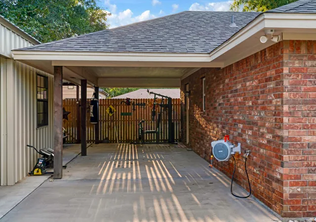 Photo 24 of Single family home for sale at 650 Fendley, Blossom, TX 75416 | MLS# 21380944 | Listing updated on 2026-10-07