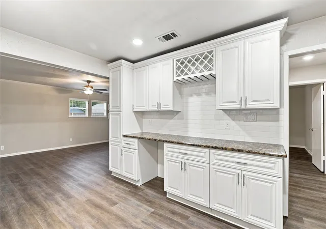 Photo 4 of Single family home for sale at 6044 Walnut Dr, Fort Worth, TX 76114 | MLS# 21382974 | Listing updated on 2026-09-11