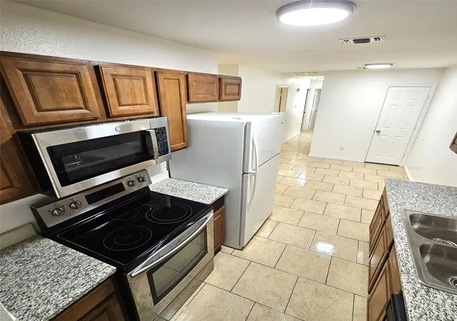 Photo 1 of Multi family home for sale at 1808 And 1810 Wiseman Ave, Fort Worth, TX 76105 | MLS# 21382975 | Listing updated on 2026-09-18