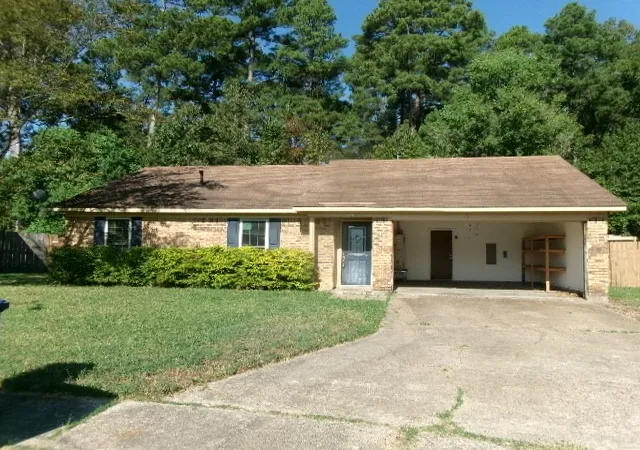 Photo 1 of Single family home for sale at 720 Beacon Bnd Cir, Shreveport, LA 71118 | MLS# 21382997 | Listing updated on 2026-09-11