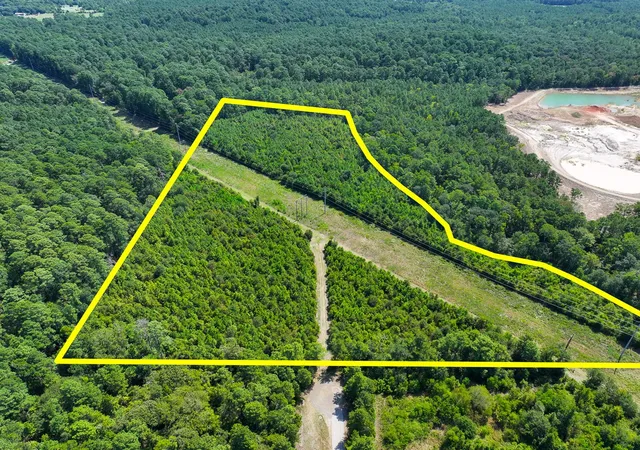 Photo 2 of Land for sale at 1 Johnson Rd, Huntsville, TX 77320 | MLS# 21383042 | Listing updated on 2026-09-11