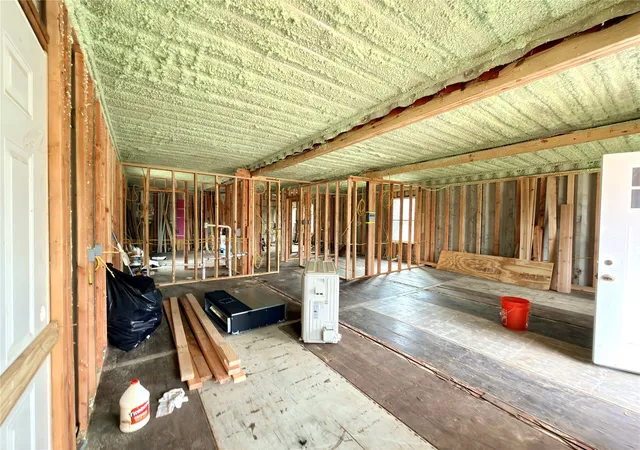 Photo 1 of Single family home for sale at 7137 Cayuga Dr, Mabank, TX 75156 | MLS# 21383096 | Listing updated on 2026-09-11