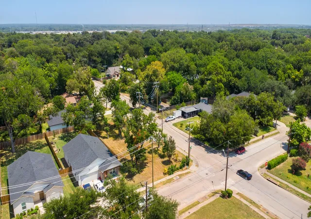 Photo 2 of Land for sale at 4740 Cranfill Dr, Dallas, TX 75216 | MLS# 21383098 | Listing updated on 2026-09-15