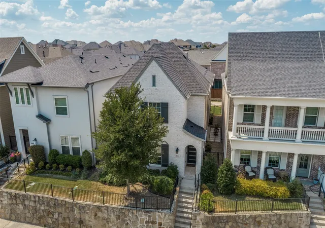 Photo 2 of Sale Pending at 844 Timothy Dr, Allen, TX 75013 | MLS# 21381863 | Listing updated on 2026-09-22