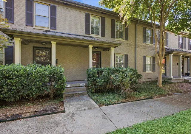 Photo 3 of Condo for sale at 6355 Oriole Dr #6355, Dallas, TX 75209 | MLS# 21382108 | Listing updated on 2026-09-11