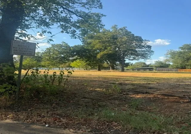 Photo 2 of Land for sale at Tbd E 000 Price St, Paris, TX 75460 | MLS# 21383137 | Listing updated on 2026-09-11