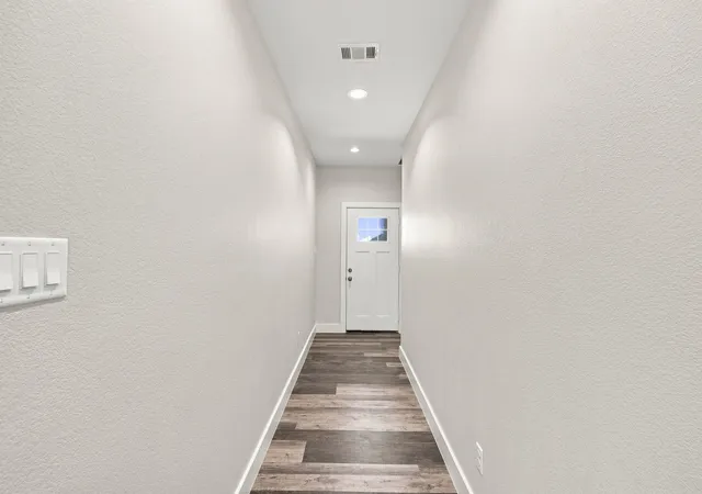 Photo 3 of Single family home for sale at 370 3rd Avenue, Milford, TX 76670 | MLS# 21382896 | Listing updated on 2026-09-11