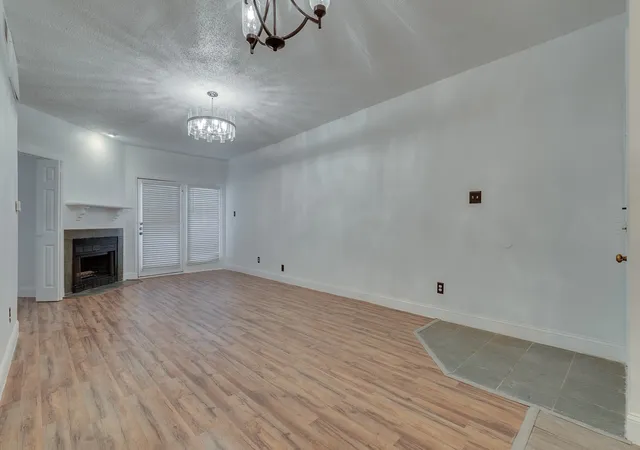 Photo 3 of Condo for sale at 5550 Spring Valley Rd #E24, Dallas, TX 75254 | MLS# 21382116 | Listing updated on 2026-09-11