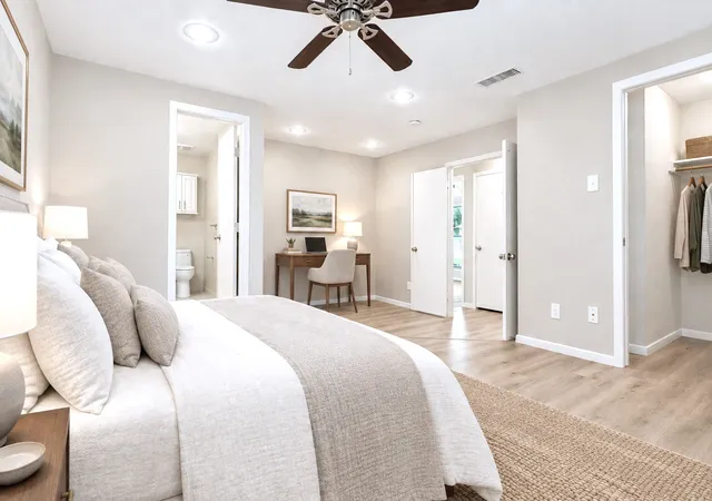 Photo 3 of Single family home for sale at 2117 Oak Brk Dr, Richardson, TX 75081 | MLS# 21383088 | Listing updated on 2026-09-11