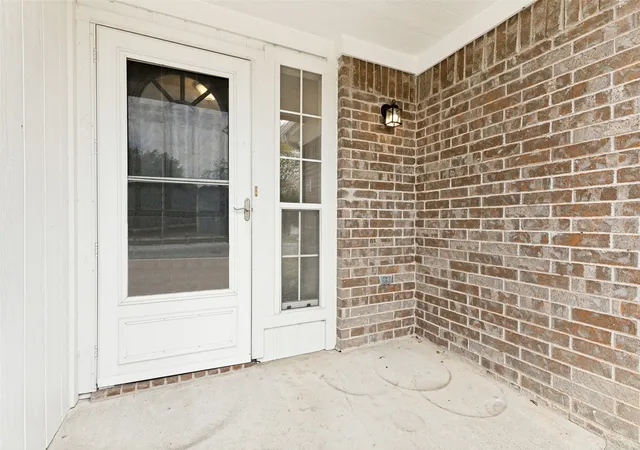 Photo 3 of Single family home for sale at 200 Cutting Horse Ln, Keller, TX 76248 | MLS# 21383116 | Listing updated on 2026-09-11