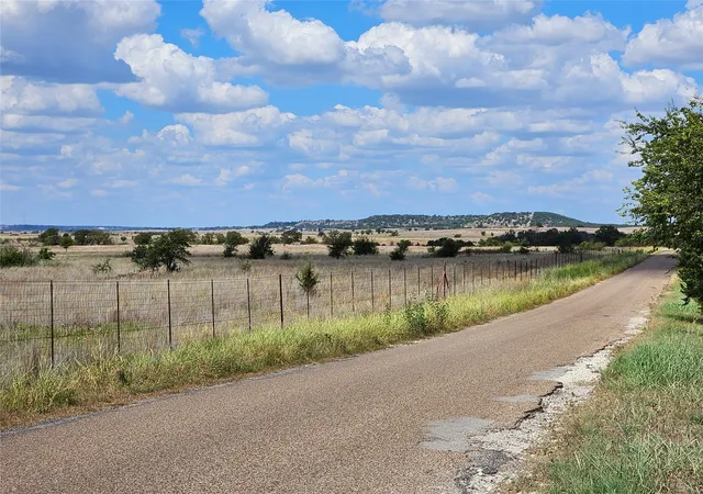 Photo 2 of Sale Pending at 552 County Rd 2655, Walnut Springs, TX 76690 | MLS# 21381305 | Listing updated on 2026-10-05