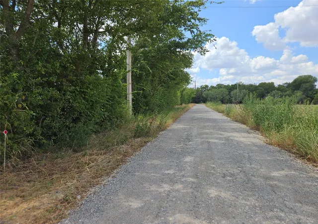 Photo 3 of Sale Pending at 552 County Rd 2655, Walnut Springs, TX 76690 | MLS# 21381305 | Listing updated on 2026-10-05