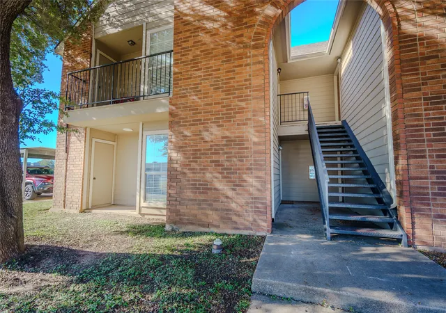 Photo 2 of Sale Pending at 1302 Westheimer Rd #101, Abilene, TX 79601 | MLS# 21381010 | Listing updated on 2026-09-27