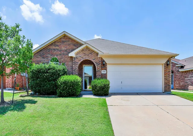 Photo 1 of Single family home for sale at 8705 Sumter Way, Fort Worth, TX 76244 | MLS# 21380856 | Listing updated on 2026-09-10