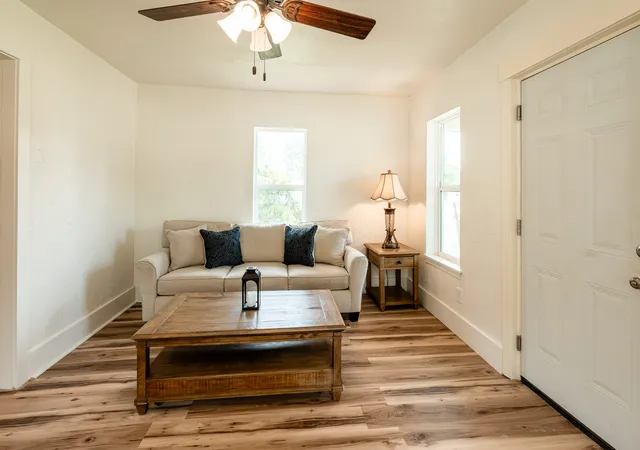 Photo 4 of Single family home for sale at 801 N Ave A, Cross Plains, TX 76443 | MLS# 21380852 | Listing updated on 2026-09-27
