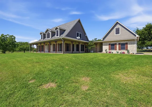 Photo 2 of Single family home for sale at 8649 River Hills Rd, Godley, TX 76044 | MLS# 21381028 | Listing updated on 2026-09-11
