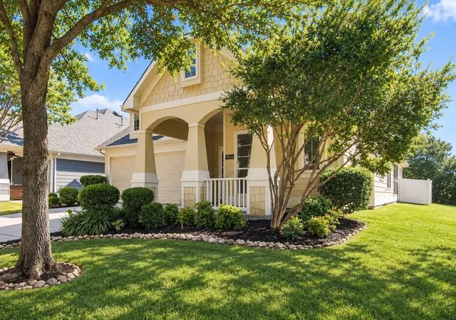 Photo 3 of Single family home for sale at 9124 Manana St, Fort Worth, TX 76244 | MLS# 21378816 | Listing updated on 2026-09-14
