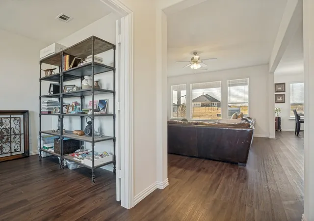 Photo 4 of Single family home for sale at 145 Prairie Meadows Ct, Rhome, TX 76078 | MLS# 21382172 | Listing updated on 2026-09-25