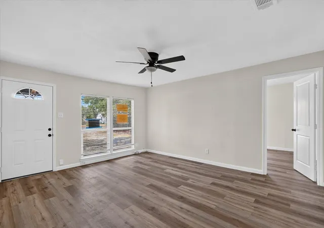 Photo 3 of Single family home for sale at 2622 Crystal Dr, Balch Springs, TX 75180 | MLS# 21382711 | Listing updated on 2026-10-02