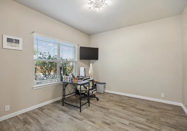 Photo 3 of Single family home for sale at 836 Foxtail Bnd, Lavon, TX 75166 | MLS# 21382250 | Listing updated on 2026-09-27