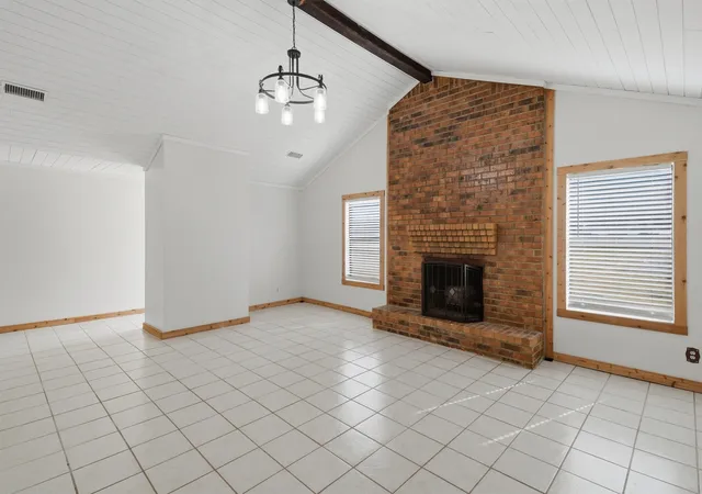 Photo 3 of Sale Pending at 500 Schoolhouse Rd, Haslet, TX 76052 | MLS# 21383162 | Listing updated on 2026-09-24