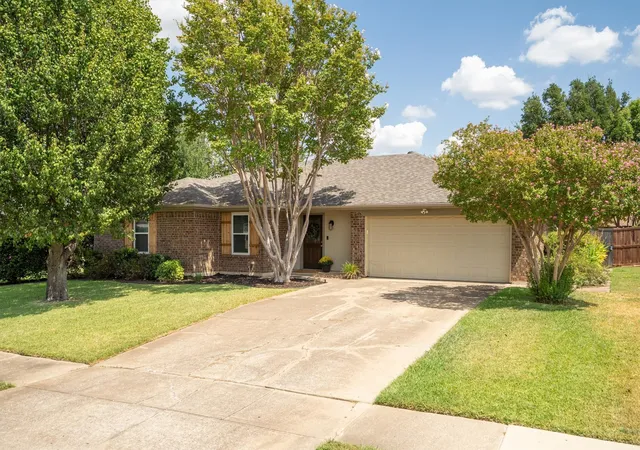 Photo 2 of Single family home for sale at 756 California, Keller, TX 76248 | MLS# 21381612 | Listing updated on 2026-10-05