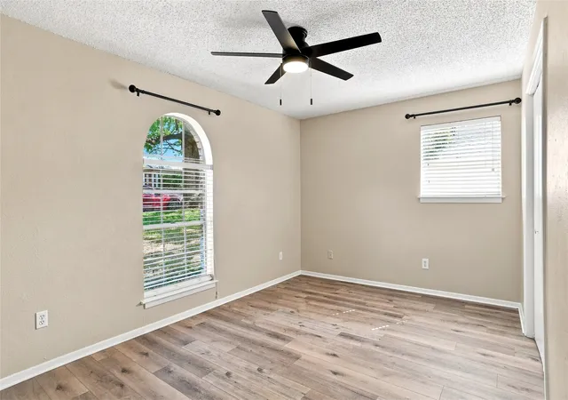Photo 15 of Single family home for sale at 509 Hillside Rd, Colleyville, TX 76034 | MLS# 21383280 | Listing updated on 2026-10-05