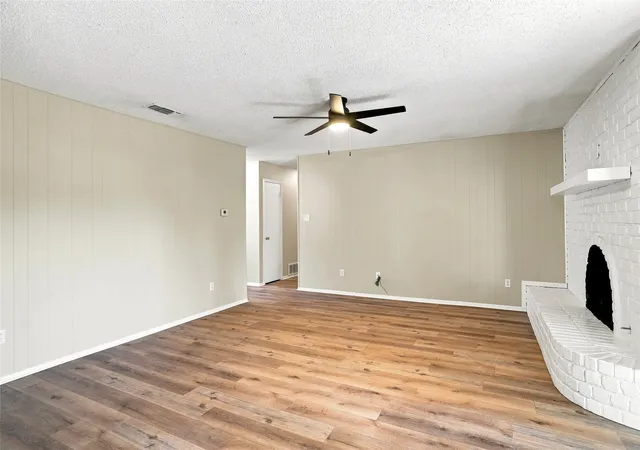Photo 3 of Single family home for sale at 509 Hillside Rd, Colleyville, TX 76034 | MLS# 21383280 | Listing updated on 2026-10-05