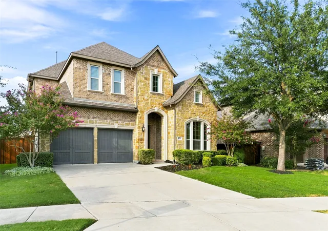 Photo 2 of Single family home for sale at 878 Gaited Trl, Frisco, TX 75036 | MLS# 21373514 | Listing updated on 2026-09-11