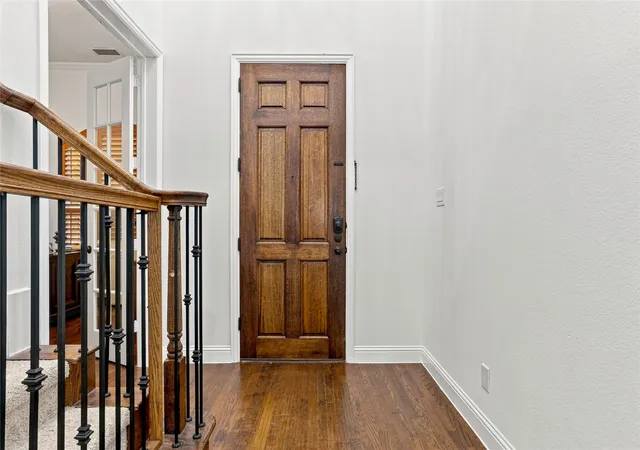Photo 3 of Single family home for sale at 878 Gaited Trl, Frisco, TX 75036 | MLS# 21373514 | Listing updated on 2026-09-11