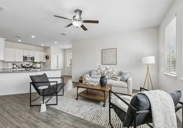 Photo 4 of Single family home for sale at 2000 Angus Dr, Little Elm, TX 75068 | MLS# 21383183 | Listing updated on 2026-09-13