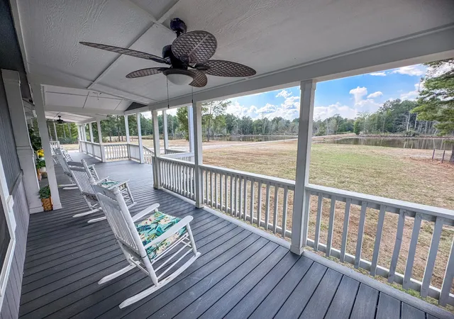 Photo 3 of Manufactured home for sale at 2924 US 59, Jefferson, TX 75657 | MLS# 21383356 | Listing updated on 2026-09-11