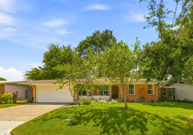 Photo 1 of Single family home for sale at 7336 Edgerton Dr, Dallas, TX 75231 | MLS# 21382170 | Listing updated on 2026-09-15