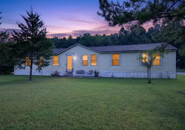 Photo 1 of Sale Pending at 5876 Highway, Haughton, LA 71037 | MLS# 21326332 | Listing updated on 2026-10-05