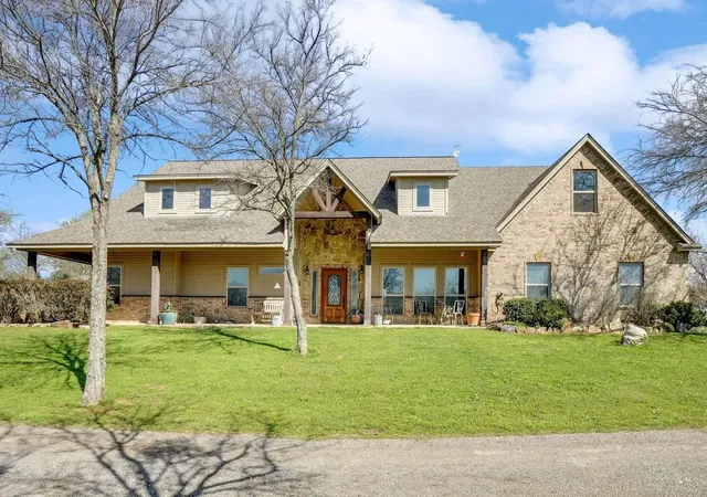 Photo 3 of Single family home for sale at 3019 Fm 718, Newark, TX 76071 | MLS# 21381157 | Listing updated on 2026-09-20