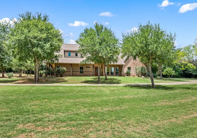 Photo 3 of Single family home for sale at 3019 Fm 718, Newark, TX 76071 | MLS# 21381157 | Listing updated on 2026-09-20